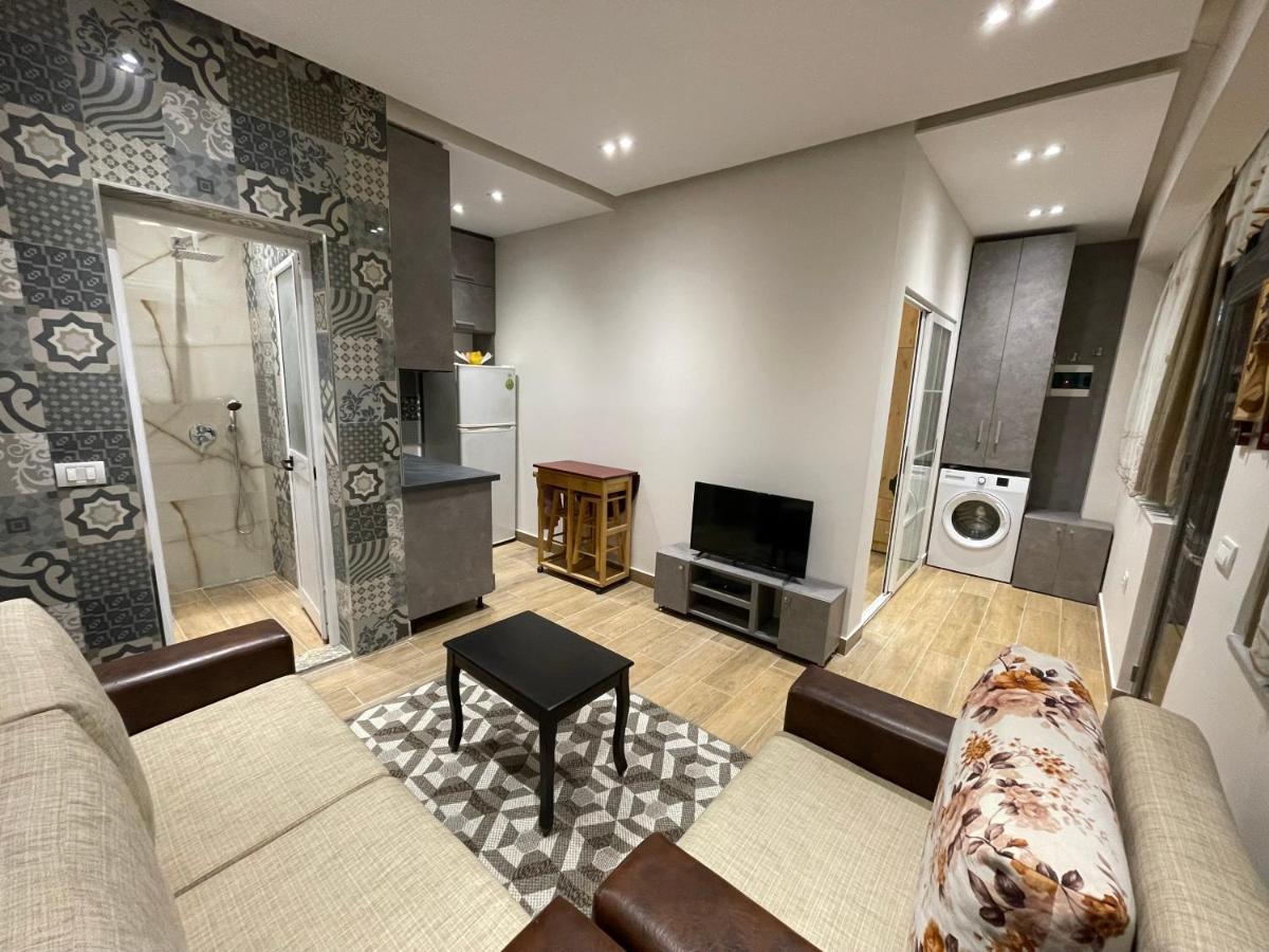 Modern 1 Bedroom City Apartment ติรานา ภายนอก รูปภาพ